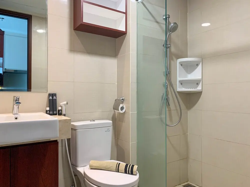 Джакарта: Nice Studio At 17Th Floor Green Sedayu Apartment