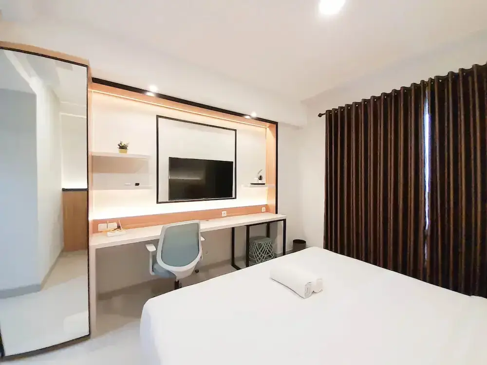 Ngaglik: Cozy Designed Studio At Patraland Amarta Apartment