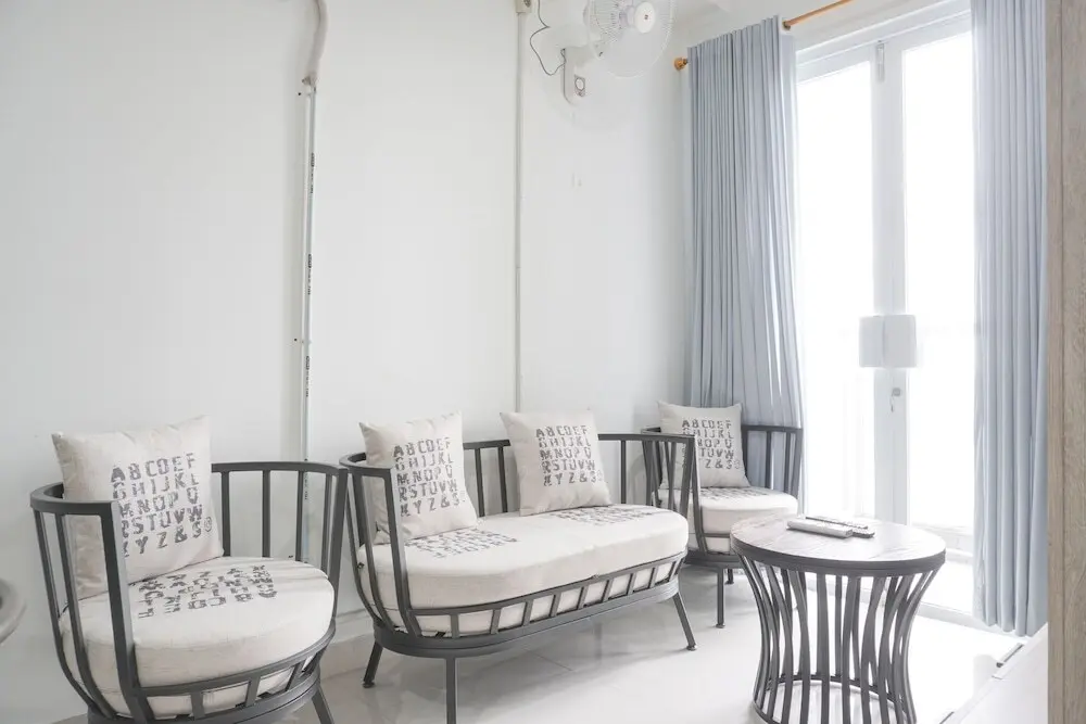 Джакарта: Exclusive Studio At Gold Coast Apartment