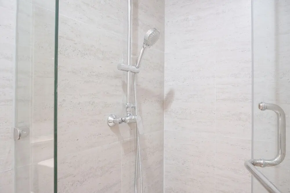 Джакарта: Exclusive Studio At Gold Coast Apartment