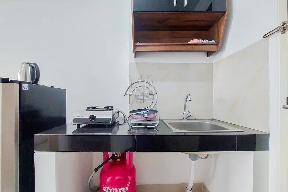 Legok: Cozy And Enjoy Living Studio Room At Serpong Garden Apartment