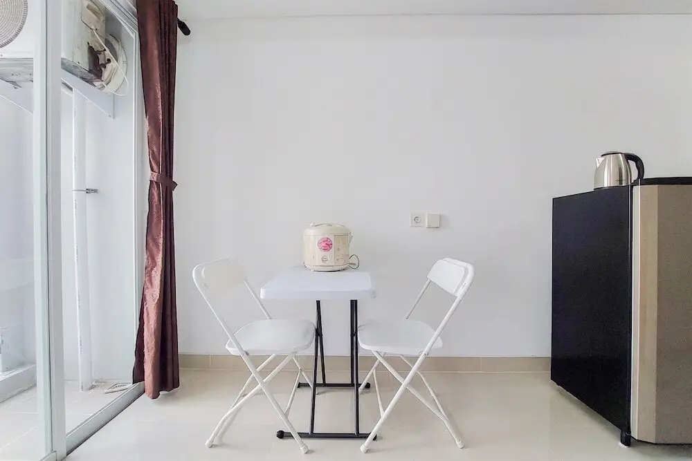 Legok: Cozy And Enjoy Living Studio Room At Serpong Garden Apartment