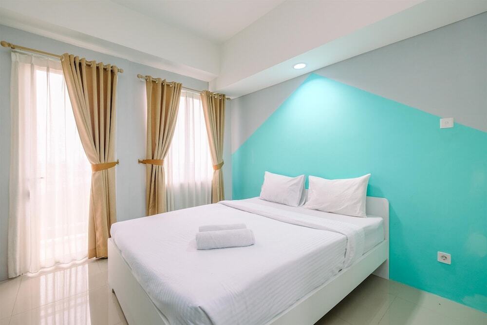 Богор: Homey And Simply Look Studio Room At Bogor Icon Apartment