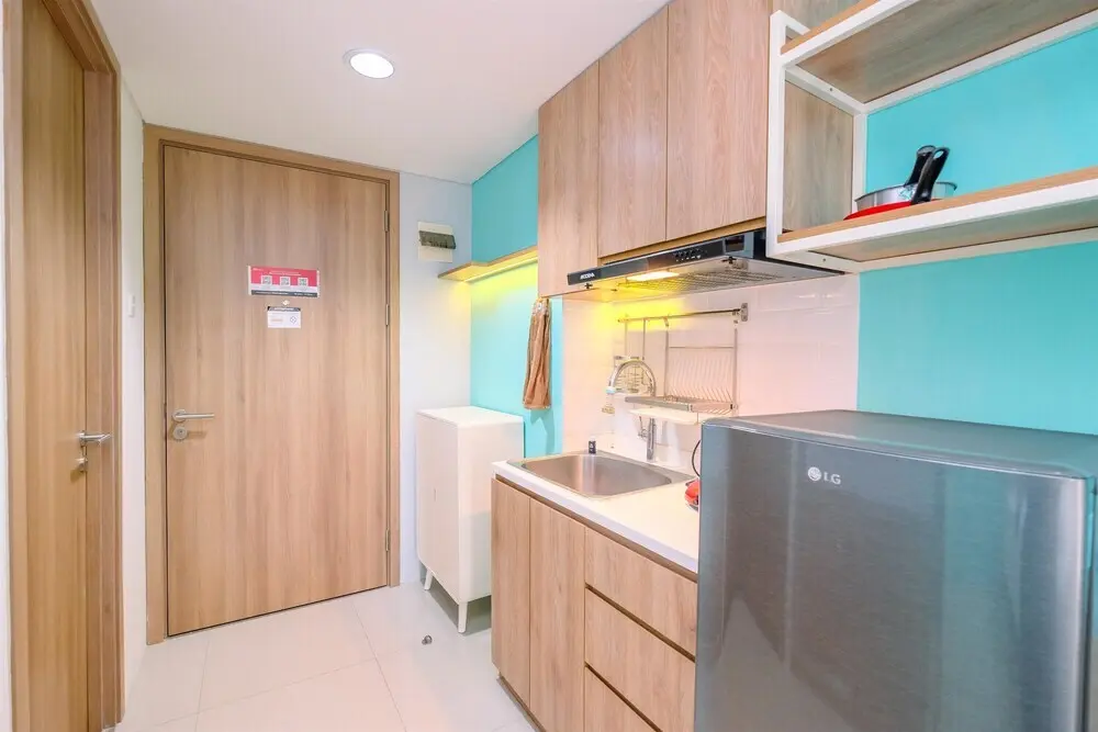 Богор: Homey And Simply Look Studio Room At Bogor Icon Apartment