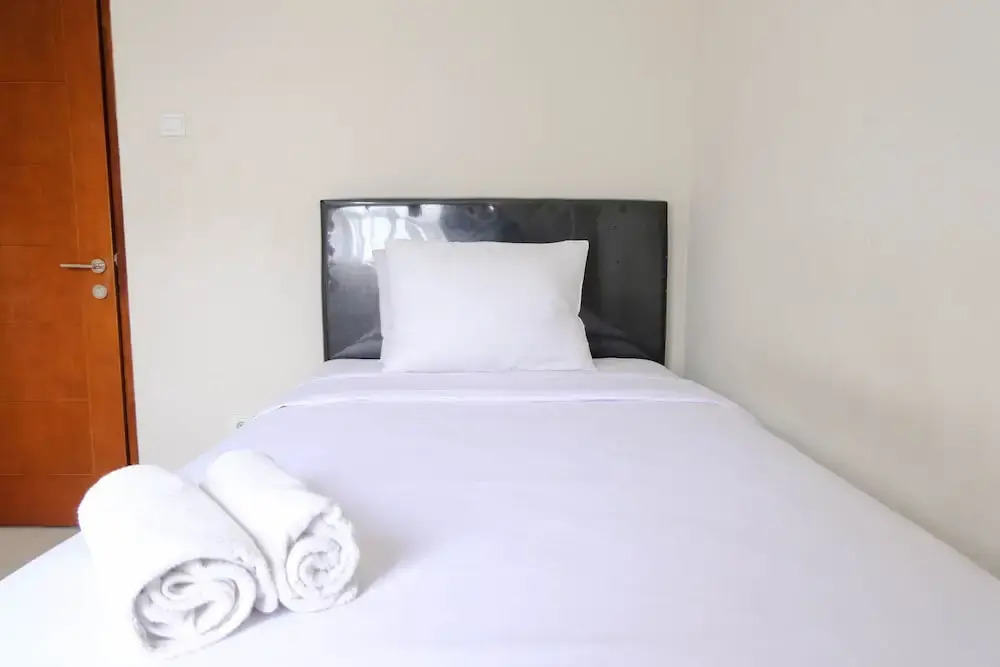 Бандунг: Spacious 3Br At Gateway Pasteur Apartment