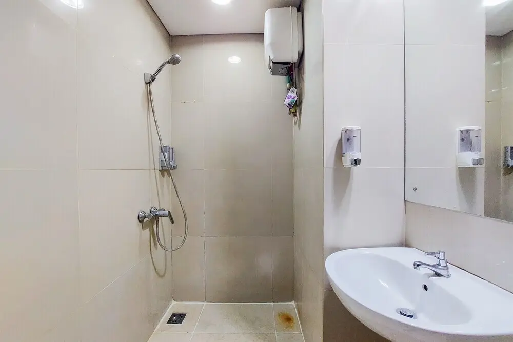 Legok: Nice Studio At 18Th Floor Atria Residences Gading Serpong Apartment