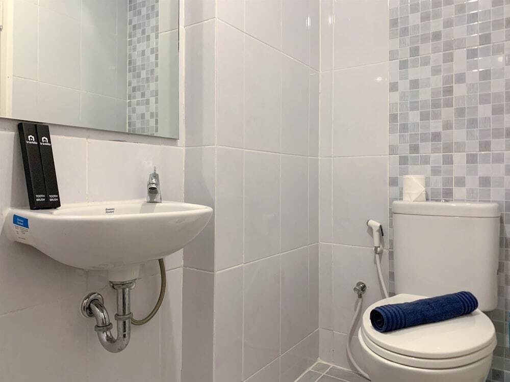Южный Тангеранг: Cozy And Simply Look Studio Room Tokyo Riverside Pik 2 Apartment