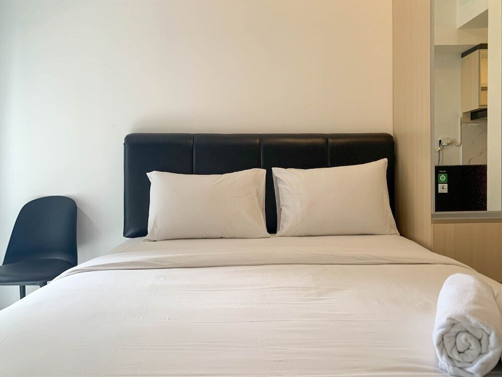 Южный Тангеранг: Cozy And Simply Look Studio Room Tokyo Riverside Pik 2 Apartment