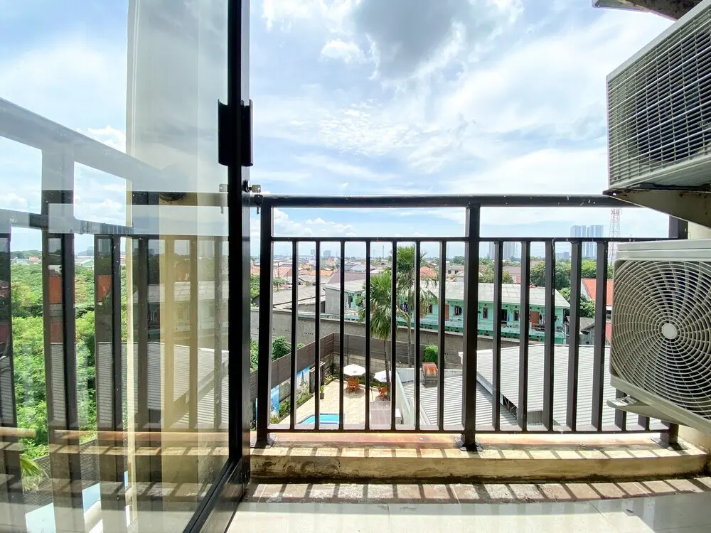 Чикаранг: Comfort 2Br At 6Th Floor Metropark Condominium Jababeka Apartment