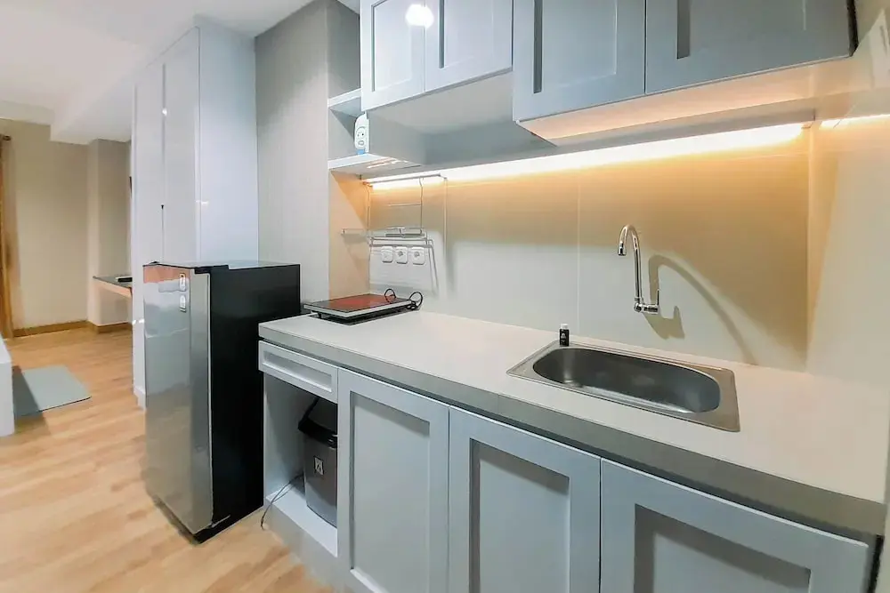 Ngaglik: Great Deal And Homey Studio Room Patraland Amarta Apartment