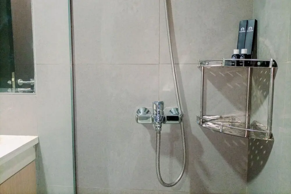 Ngaglik: Great Deal And Homey Studio Room Patraland Amarta Apartment