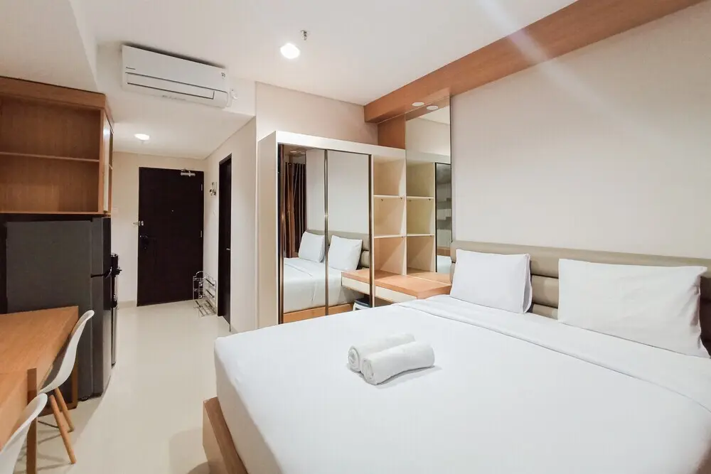 Ngaglik: Homey Studio At Patraland Amarta Apartment