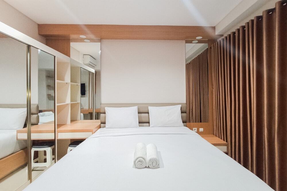 Ngaglik: Homey Studio At Patraland Amarta Apartment