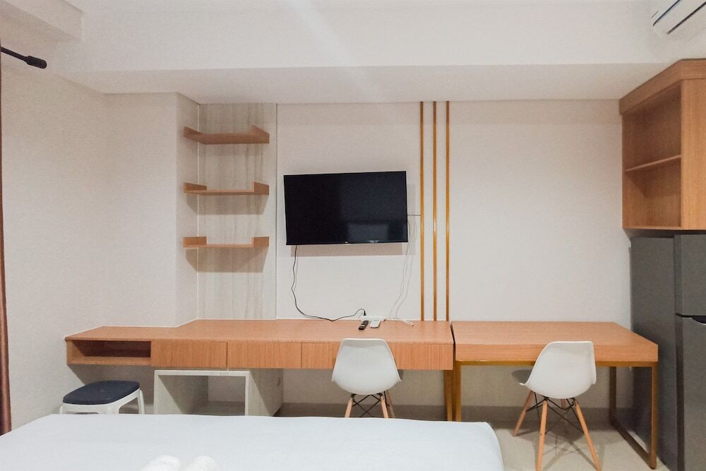 Ngaglik: Homey Studio At Patraland Amarta Apartment