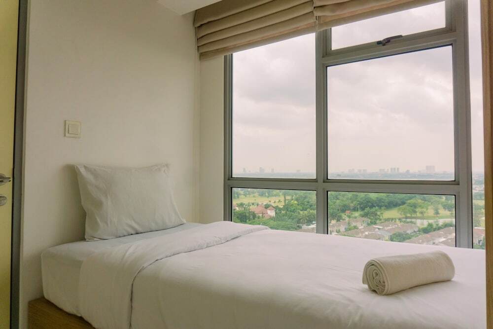 Legok: Well Furnished 2Br Apartment M-Town Residence Near Mall