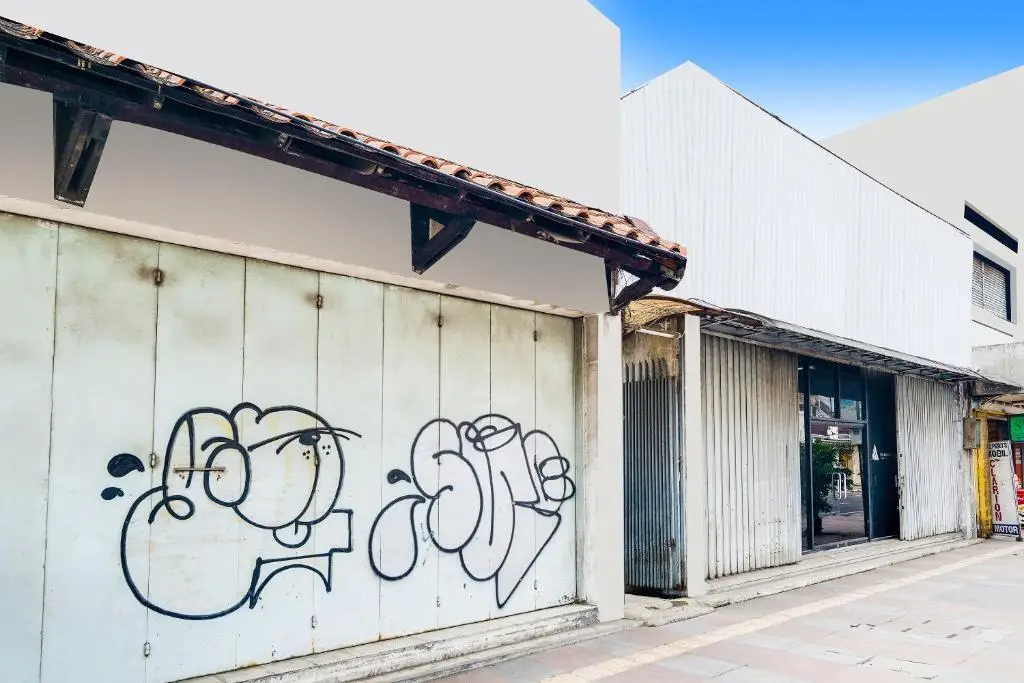 Бандунг: OYO 91546 Dewi Sudirman Homestay