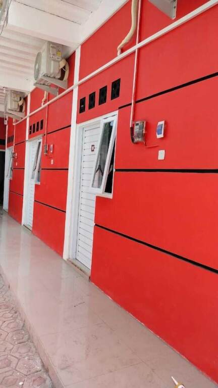 Джомбанг: D'Ariska Rooms Homestay