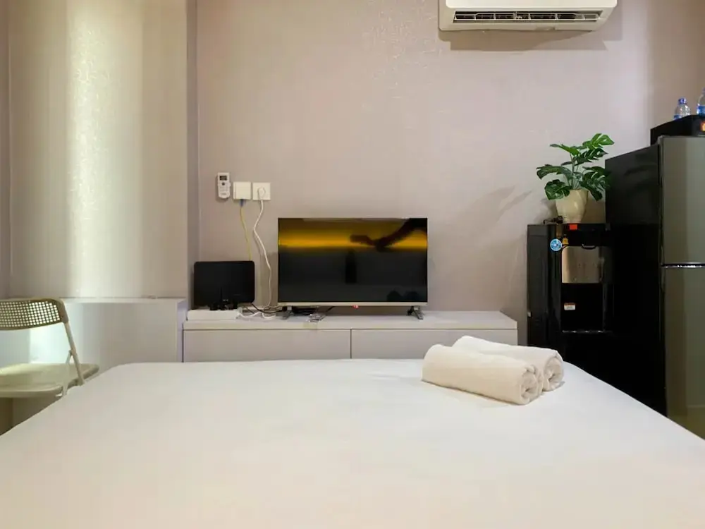 Джакарта: Brand New And Relaxing Studio At Daan Mogot City Apartment