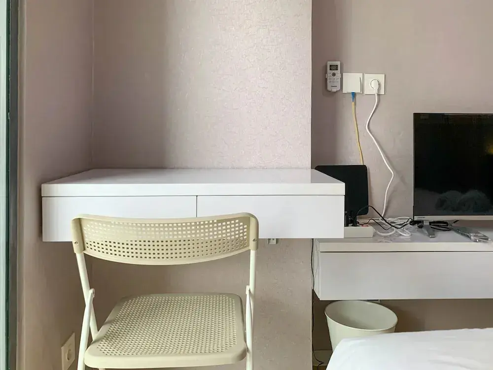 Джакарта: Brand New And Relaxing Studio At Daan Mogot City Apartment