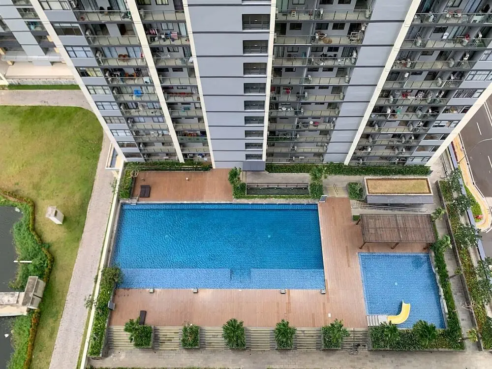 Brand New And Relaxing Studio At Daan Mogot City Apartment — фото 1