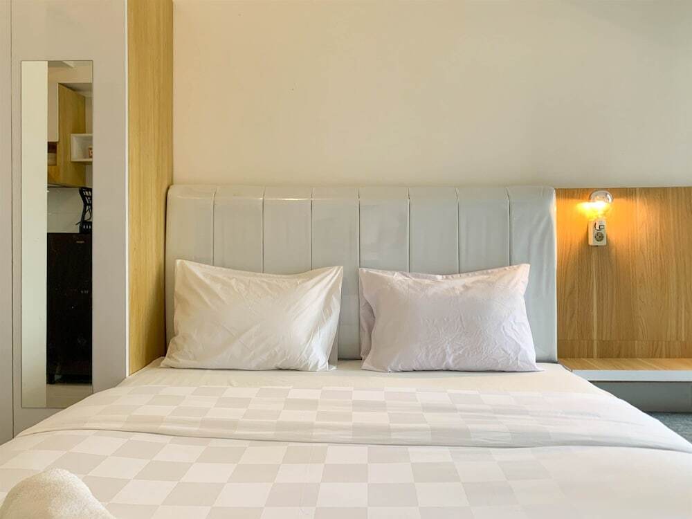 Южный Тангеранг: Restful And Cozy Studio Tokyo Riverside Pik 2 Apartment