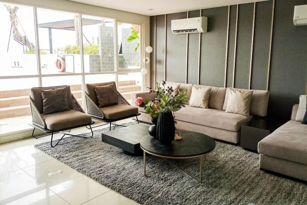 Джокьякарта: Modern Studio At Barsa City Apartment