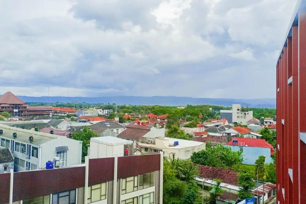 Джокьякарта: Modern Studio At Barsa City Apartment