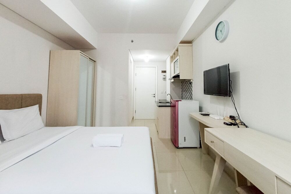 Джокьякарта: Modern Look And Comfortable Studio Barsa City Apartment
