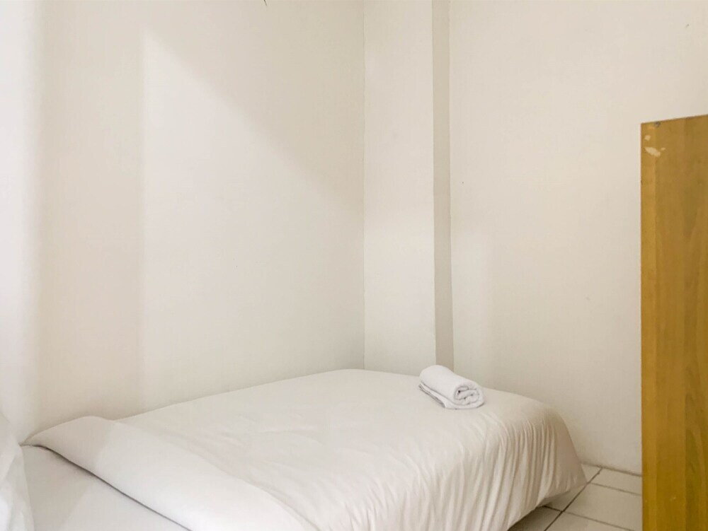 Джакарта: Cozy 2Br At Delta Cakung Apartment