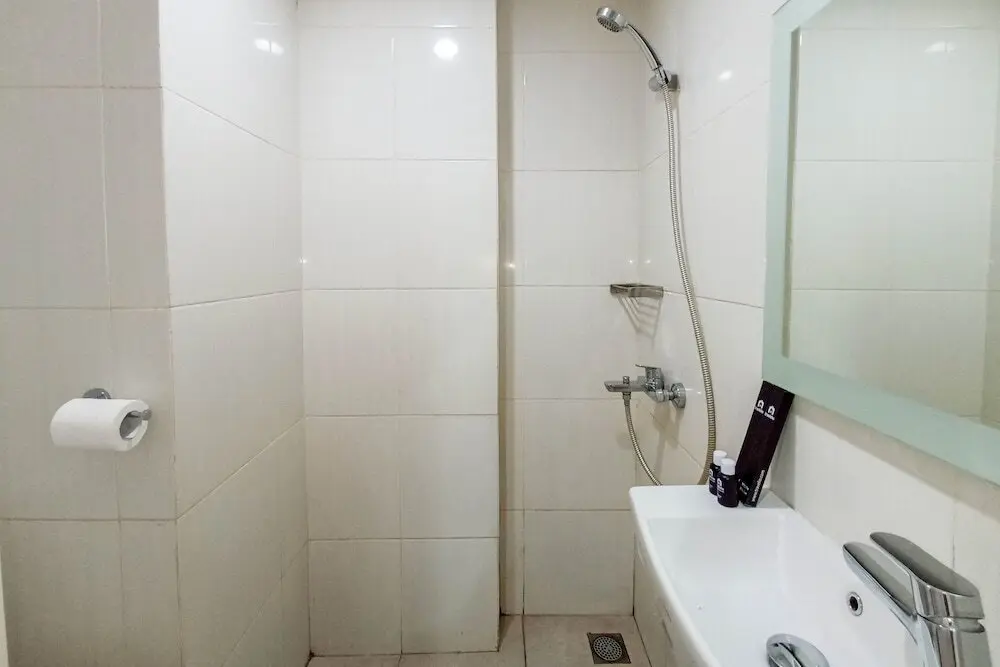Джокьякарта: Cozy Studio At Barsa City Apartment