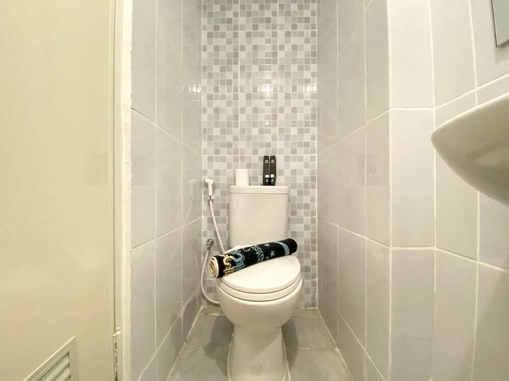 Южный Тангеранг: Homey And Enjoy Living Studio Tokyo Riverside Pik 2 Apartment