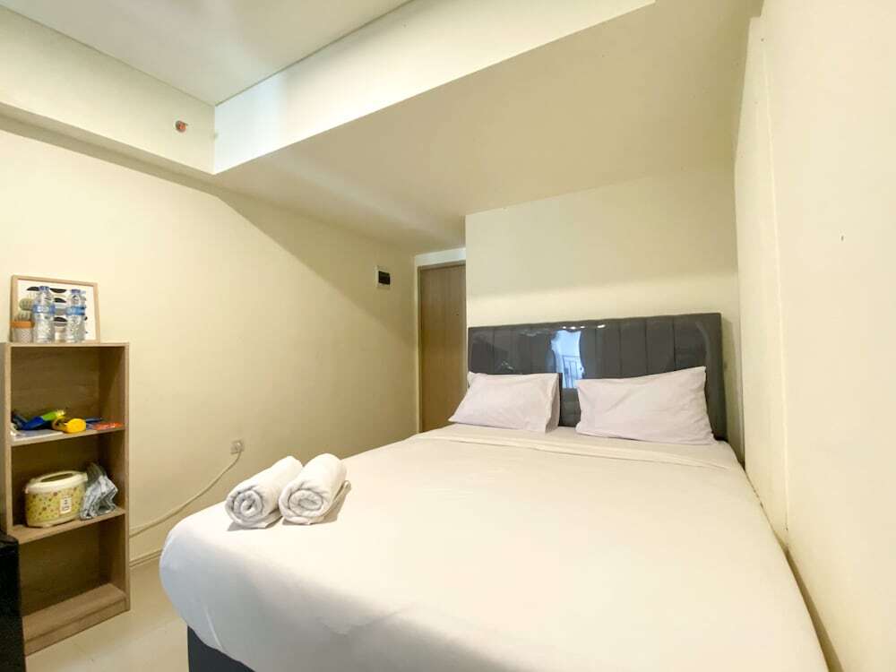 Сибату: Simply Look And Enjoy Living Studio At Meikarta Apartment