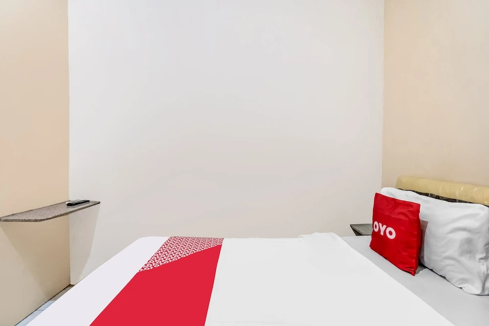 Сурабая: Oyo 91361 Benlin D'kost Syariah