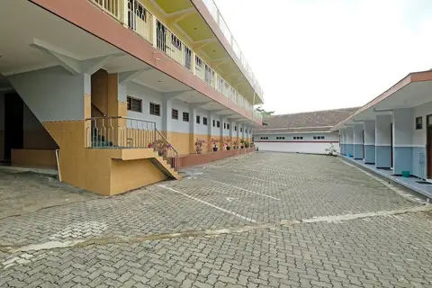 Collection O 91914 Hotel Citra Dewi 2 Int's — фото 1