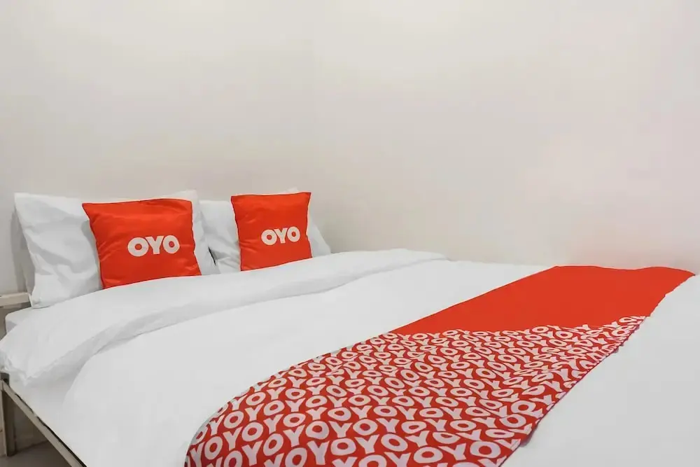 Джакарта: Super OYO 91074 Stariez Senen Syariah