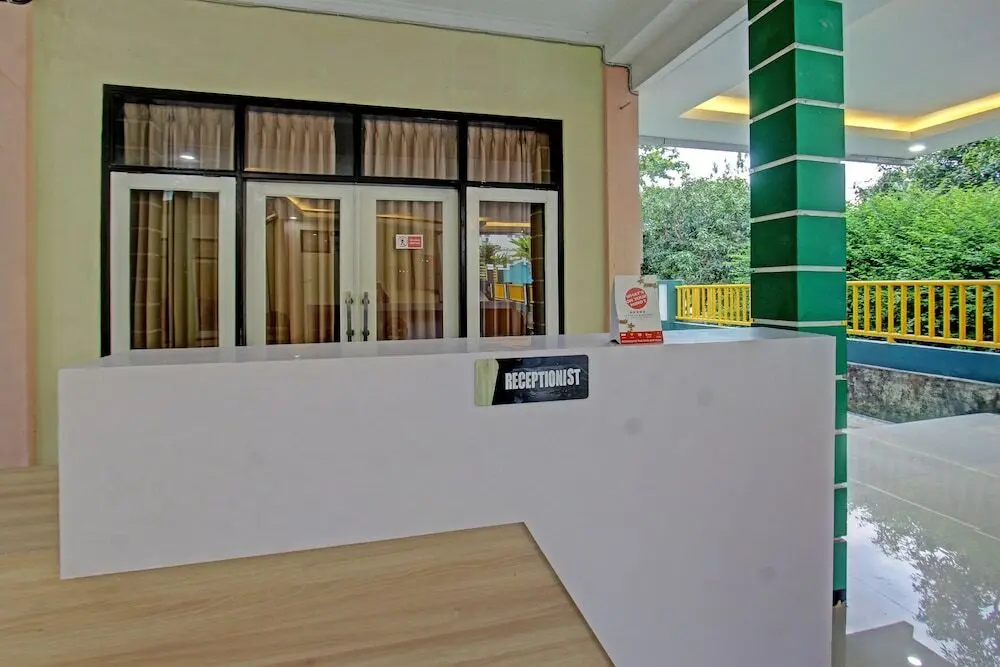 Матарам: OYO 92001 Unram Guest House