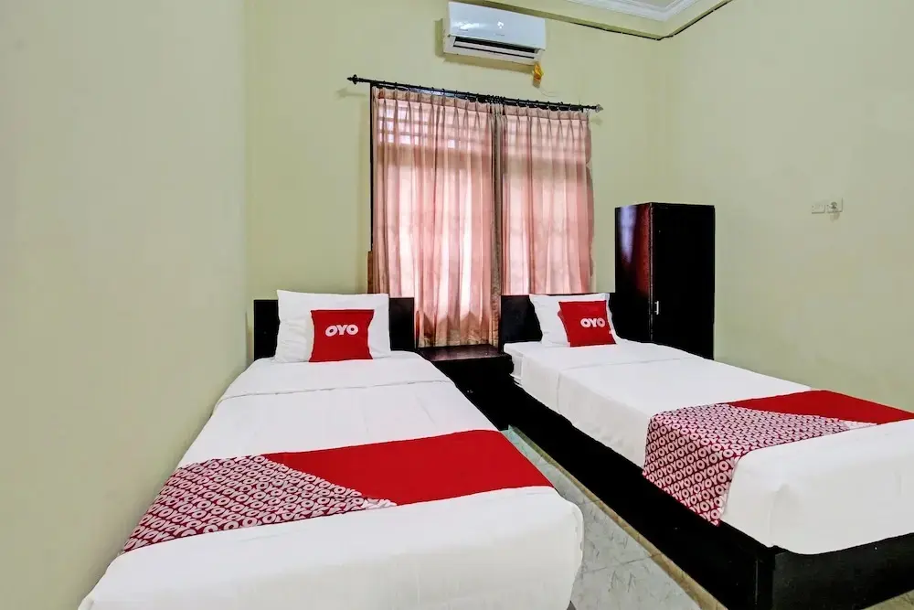 Матарам: OYO 92001 Unram Guest House