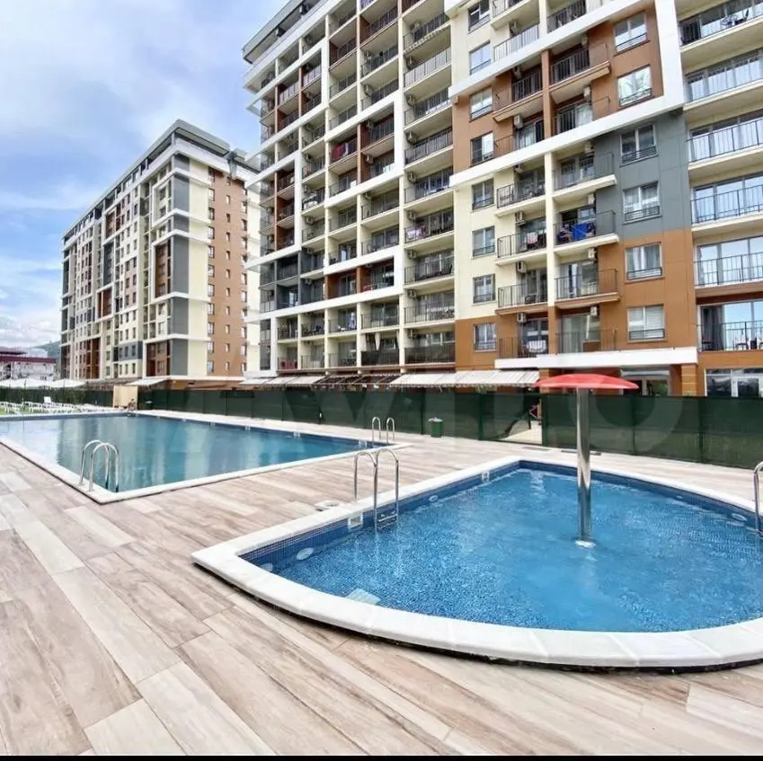 Дагомыс: Апартаменты Sea House в 70м от моря