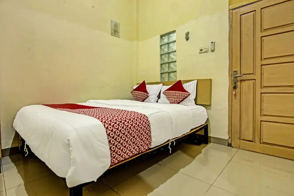 Палембанг: OYO Life 91268 Homestay Bu Erma Syariah