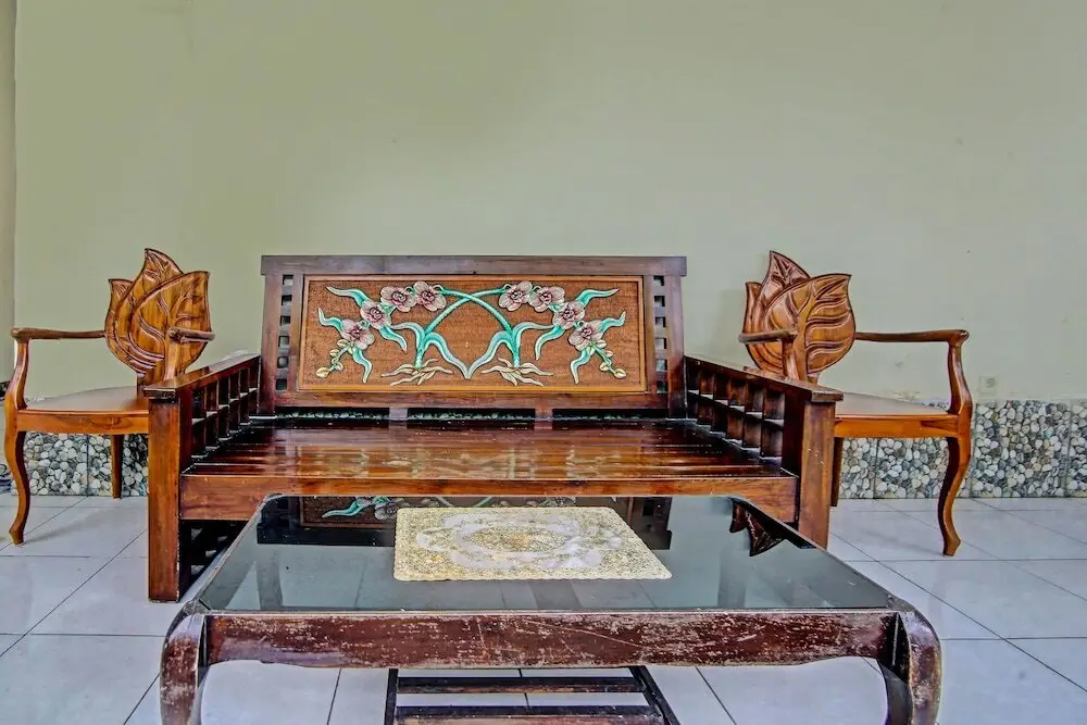 Палембанг: OYO Life 91268 Homestay Bu Erma Syariah
