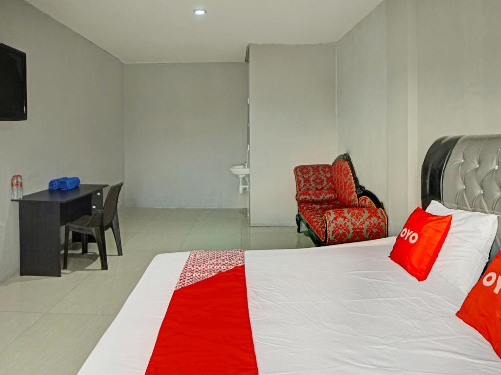Медан: OYO 91120 D'ritz Homestay
