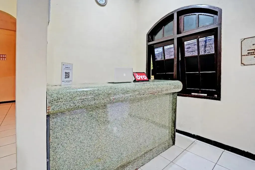 Ламонган: OYO 91198 Hotel Mahkota 2 Lamongan