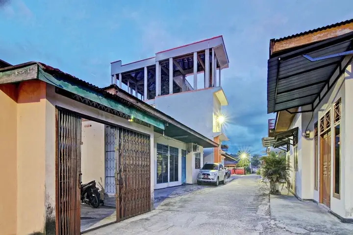 Пеканбару: OYO 91949 Ameera Homestay Syariah