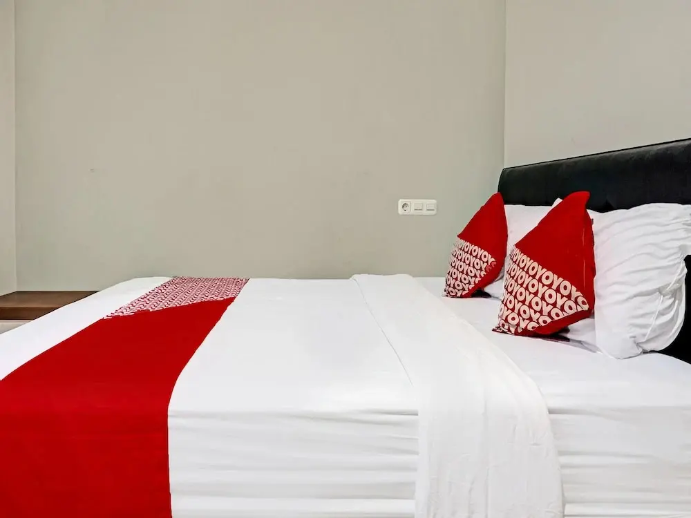 Боджонегоро: OYO 91812 Nh Kost Syariah