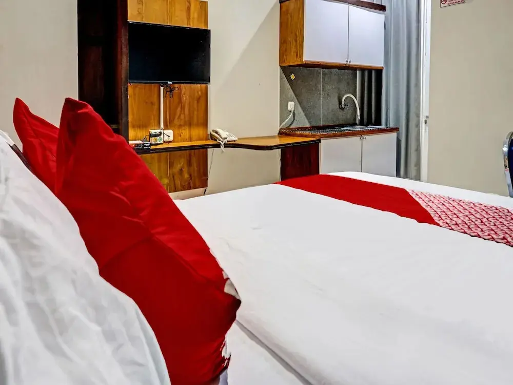 Боджонегоро: OYO 91812 Nh Kost Syariah