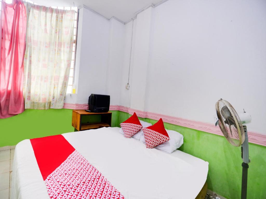 Батам: SPOT ON 91968 Penginapan Saweri Gading Near Klub Golf Ria Bintan