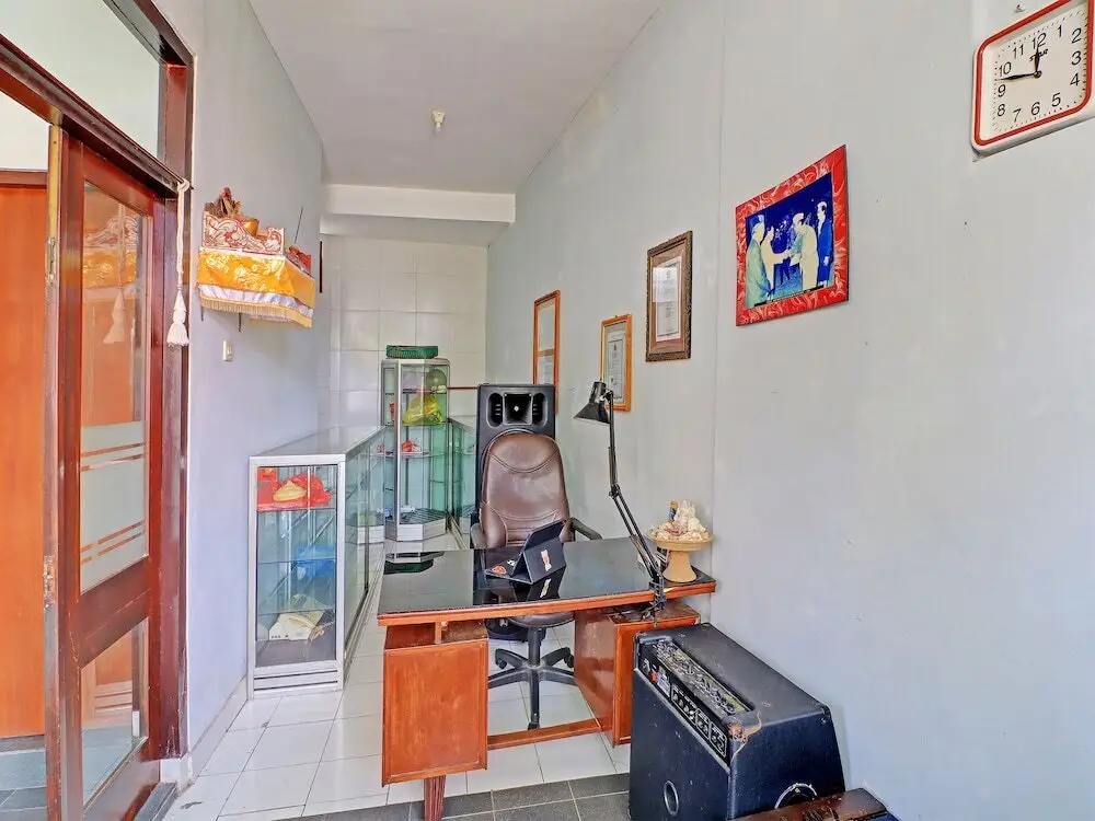 Денпасар: OYO 91971 Hotel Puri Sokasati