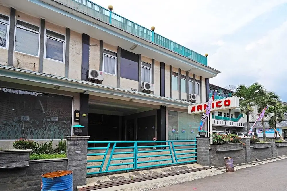 Бандунг: OYO 90836 Bartu Guesthouse
