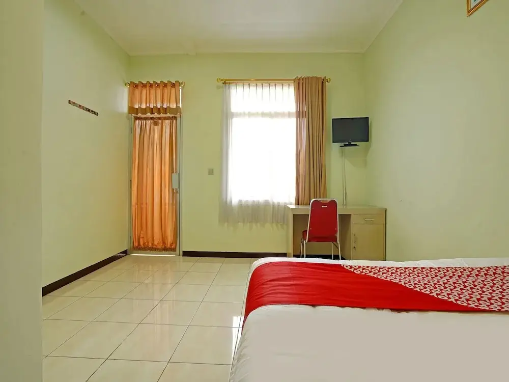 Бандунг: OYO 90836 Bartu Guesthouse