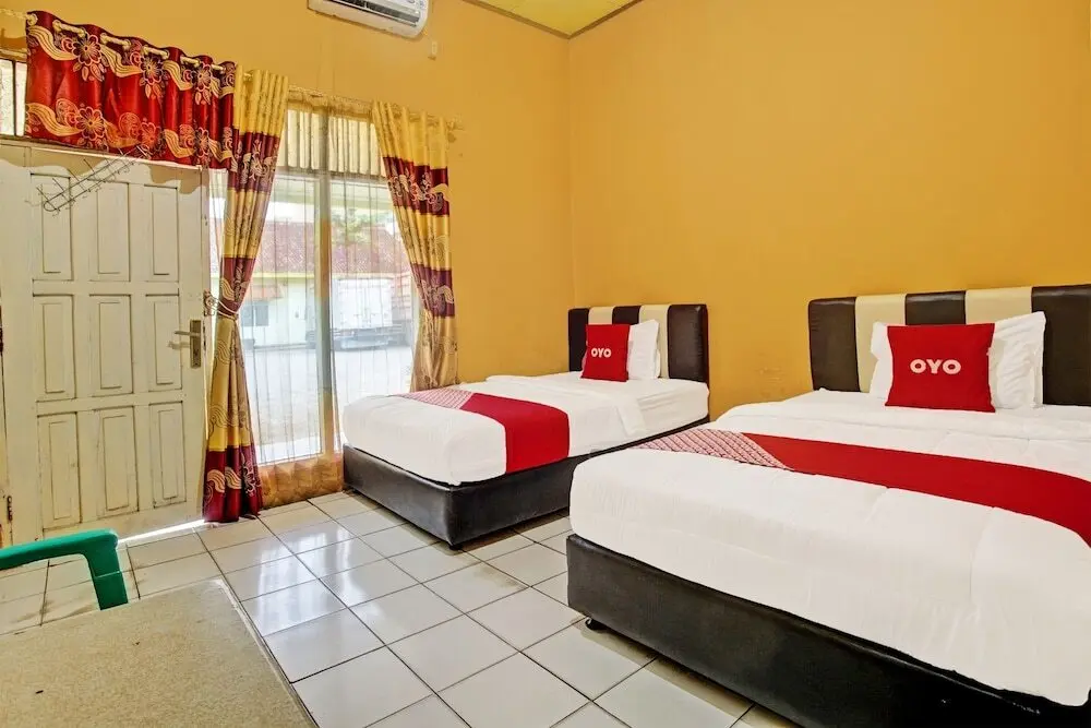Дви Варга Тунггал Джая: OYO 92097 Hotel Sejahtera Syariah